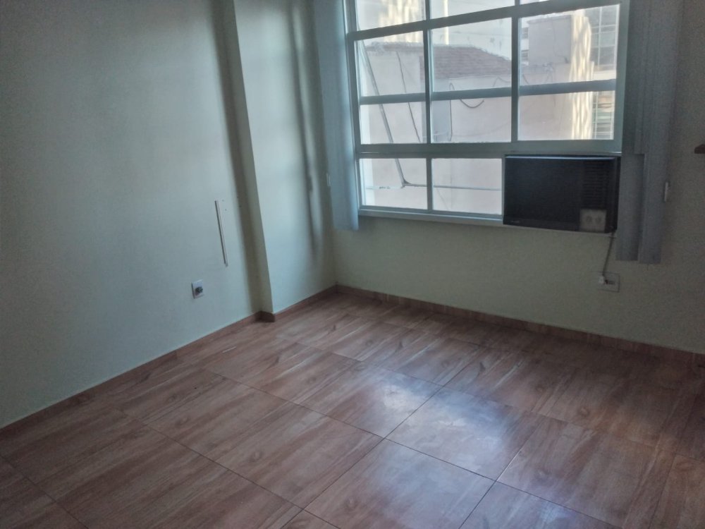 Sala Comercial - Venda - Centro - Rio de Janeiro - RJ